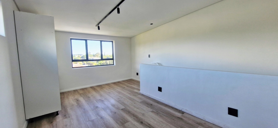 2 Bedroom Property for Sale in Table View Western Cape